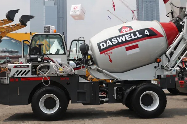 Self Loading Concrete Mixer Daswell